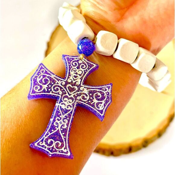 NWOT HANDMADE Cross Rosary (Purple and White) - Picture 2 of 4